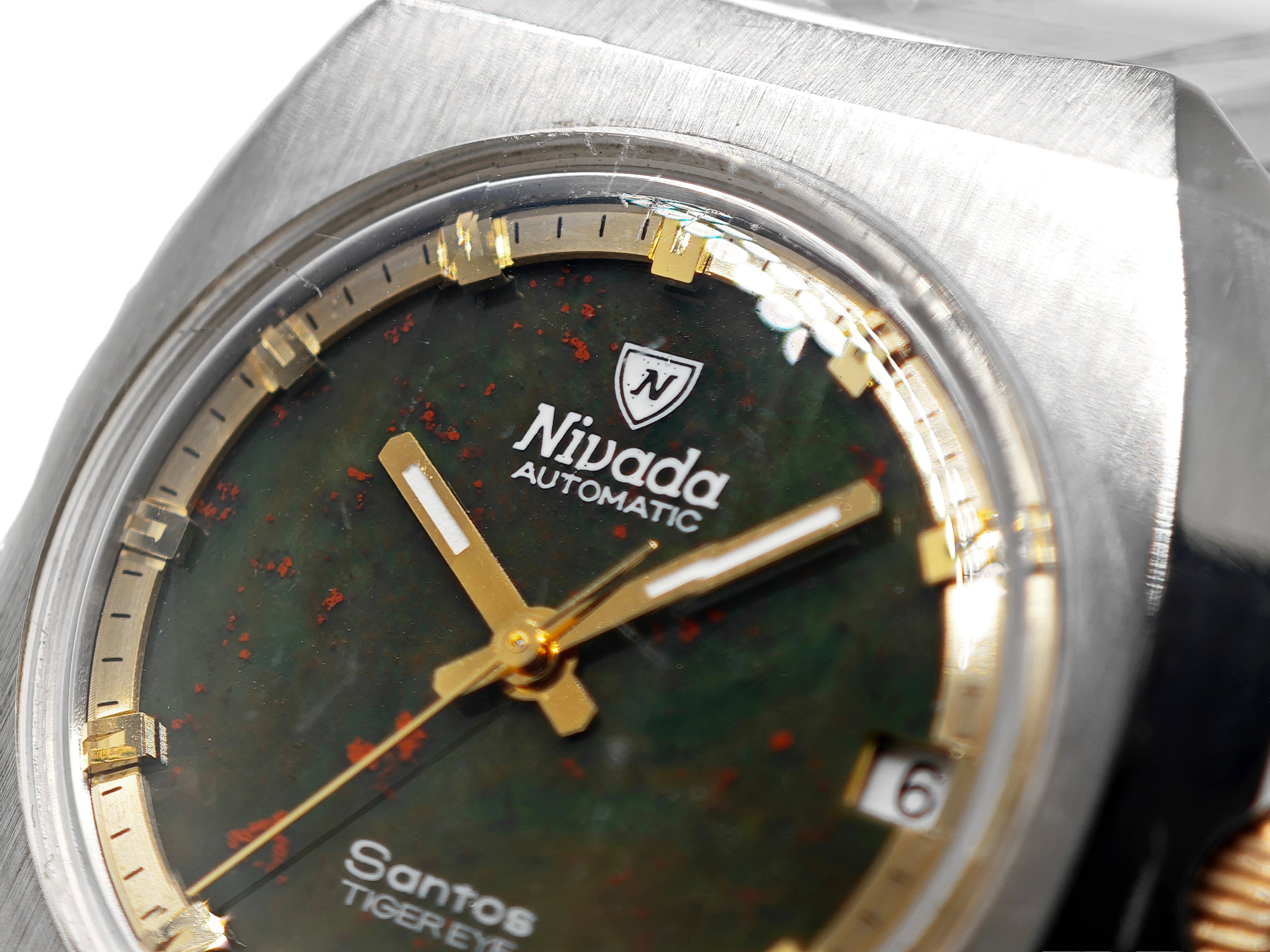 ニバダ サントス ブラッドストーンダイヤル / NIVADA Santos TIGER EYE Blood stone dial Ref.98211