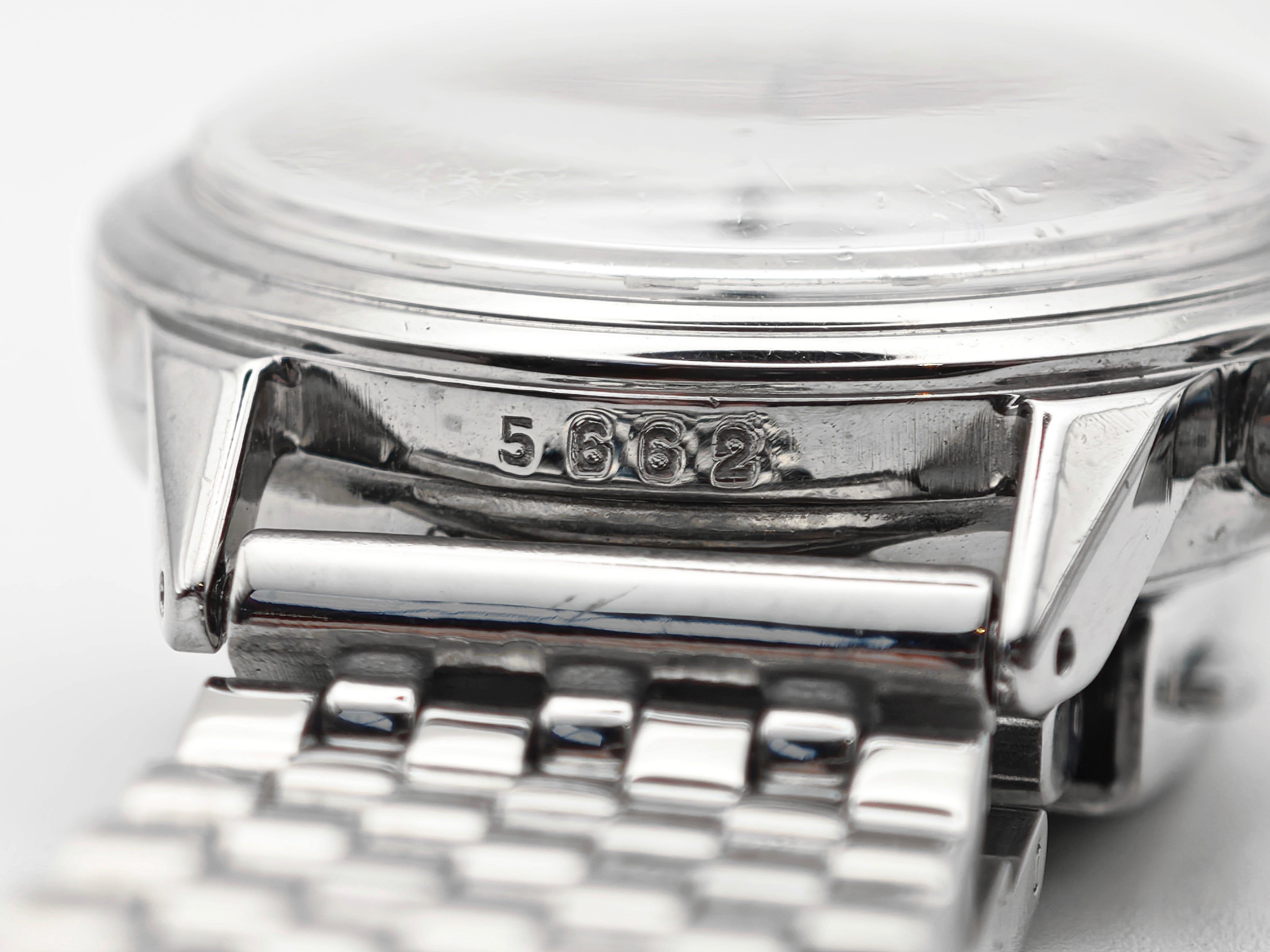 モバード M95クロノグラフ / MOVADO Ref.19038 Cal.M95