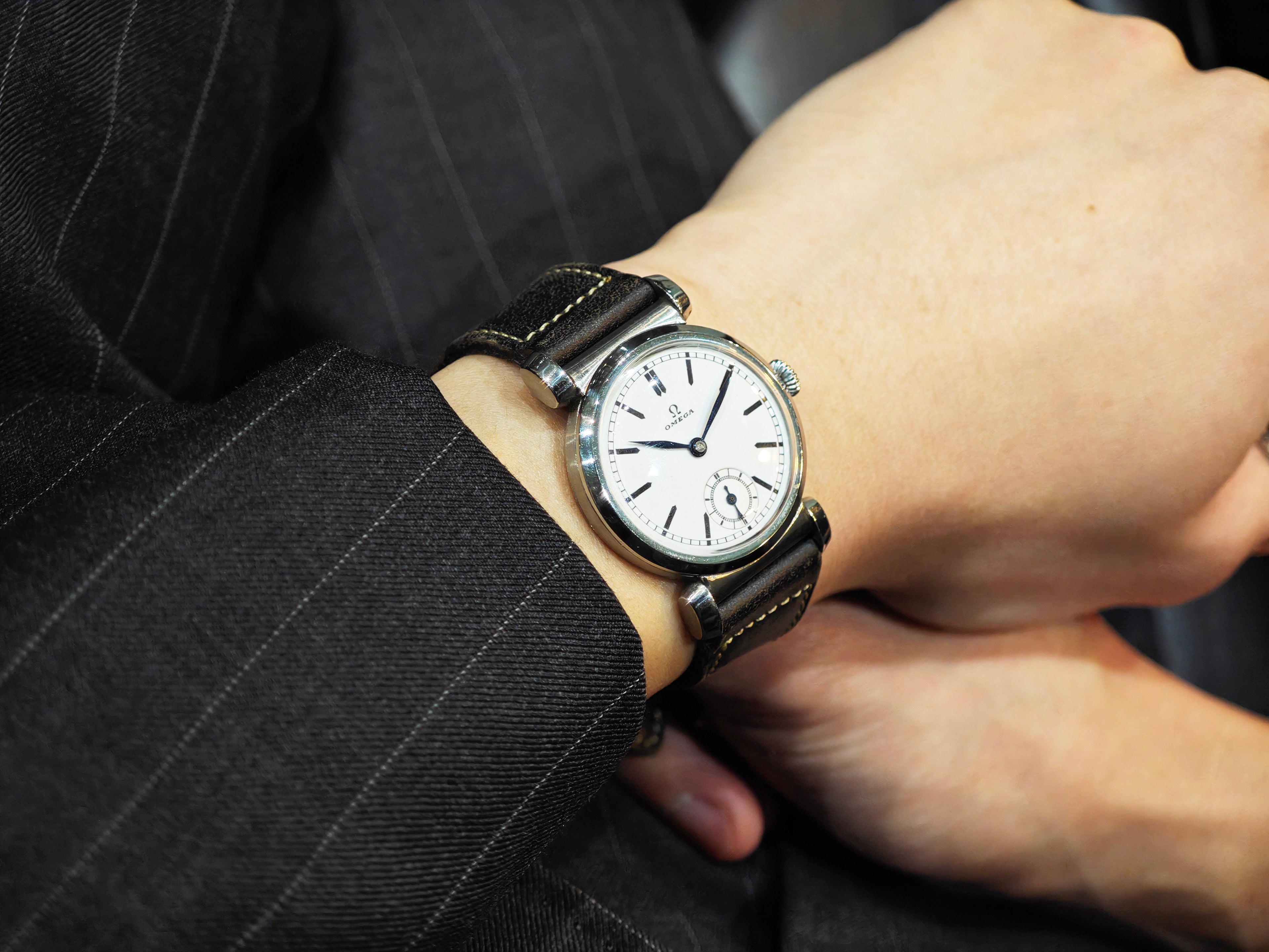 オメガ ポーセリン スカラベケース / OMEGA SCARAB Porcelain Dial Cal.26.5 SOB T2