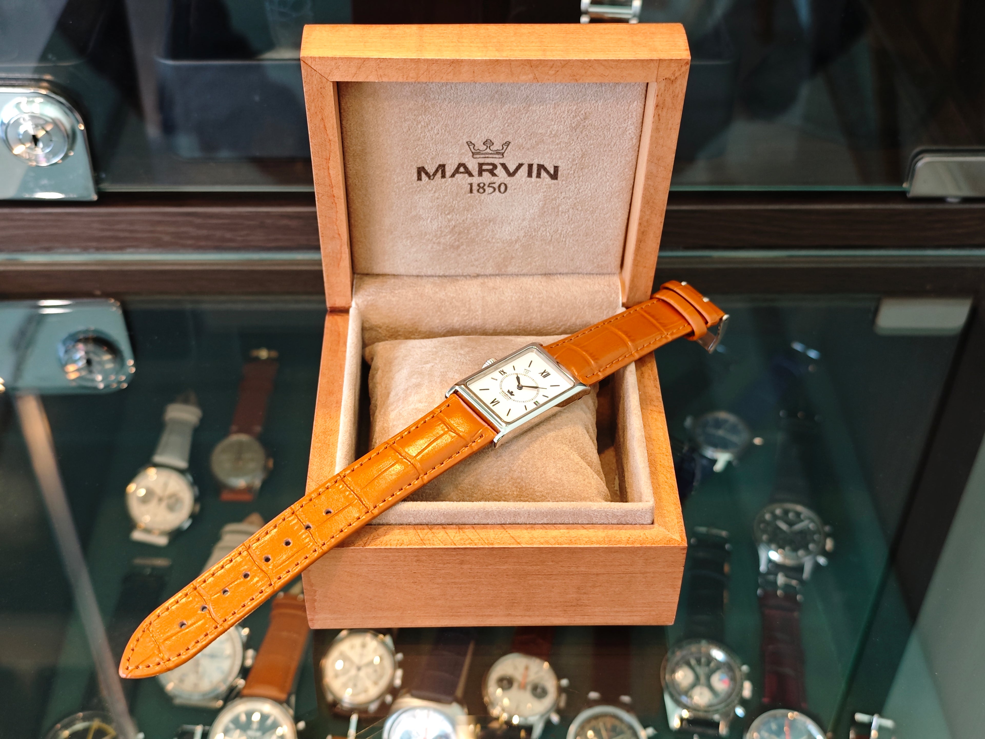 マーヴィン レフティー レクタンギュラー / MARVIN 1850 Lefty Rectangulaire Automatic 90&