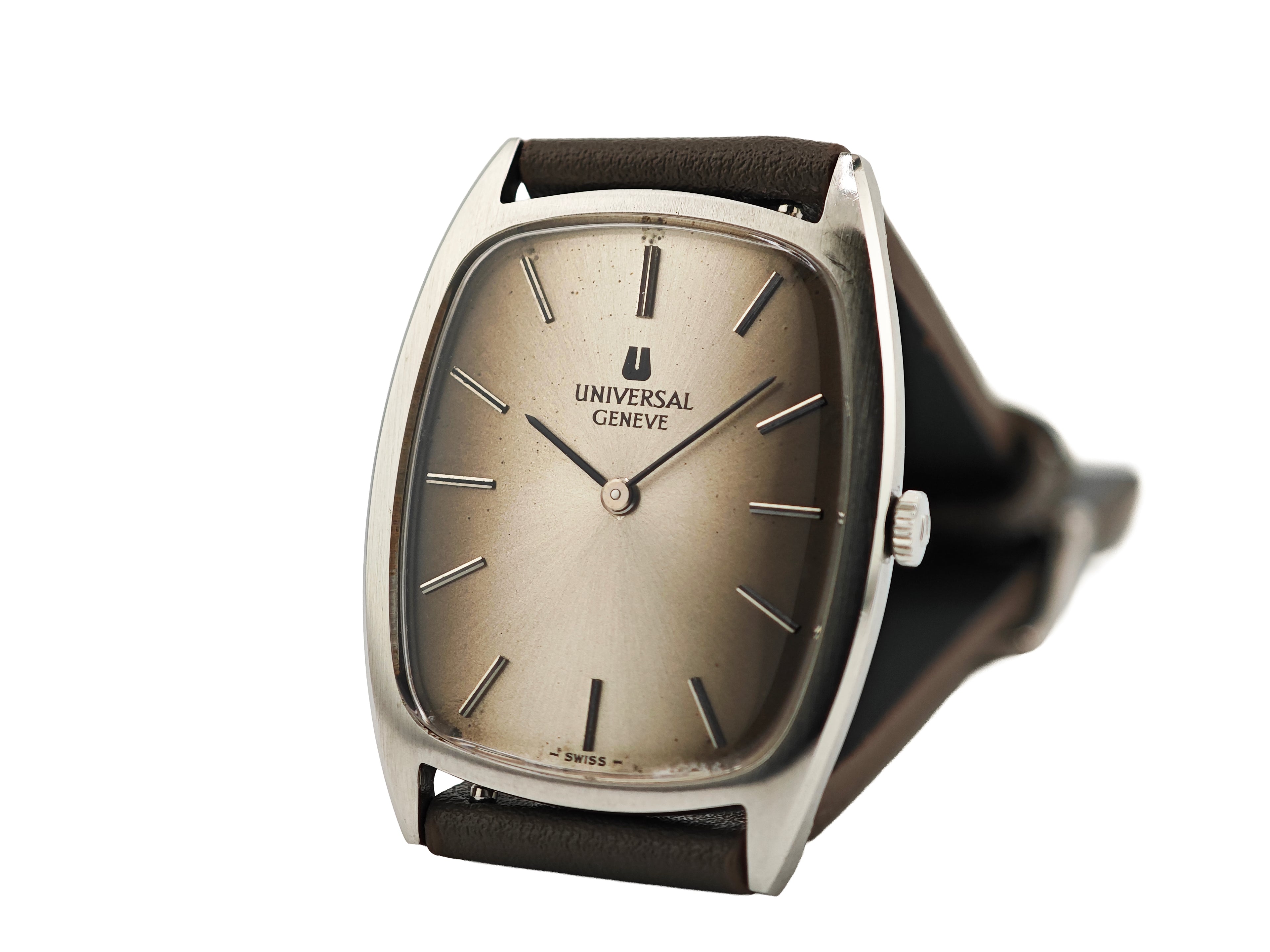 ユニバーサルジュネーブ Ref.842137 Cal.1-42 / Universal Genève Tonneau 70&