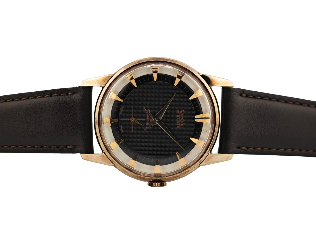 モントドール スモールセコンド / Montdor Guilloché Small Second 70&