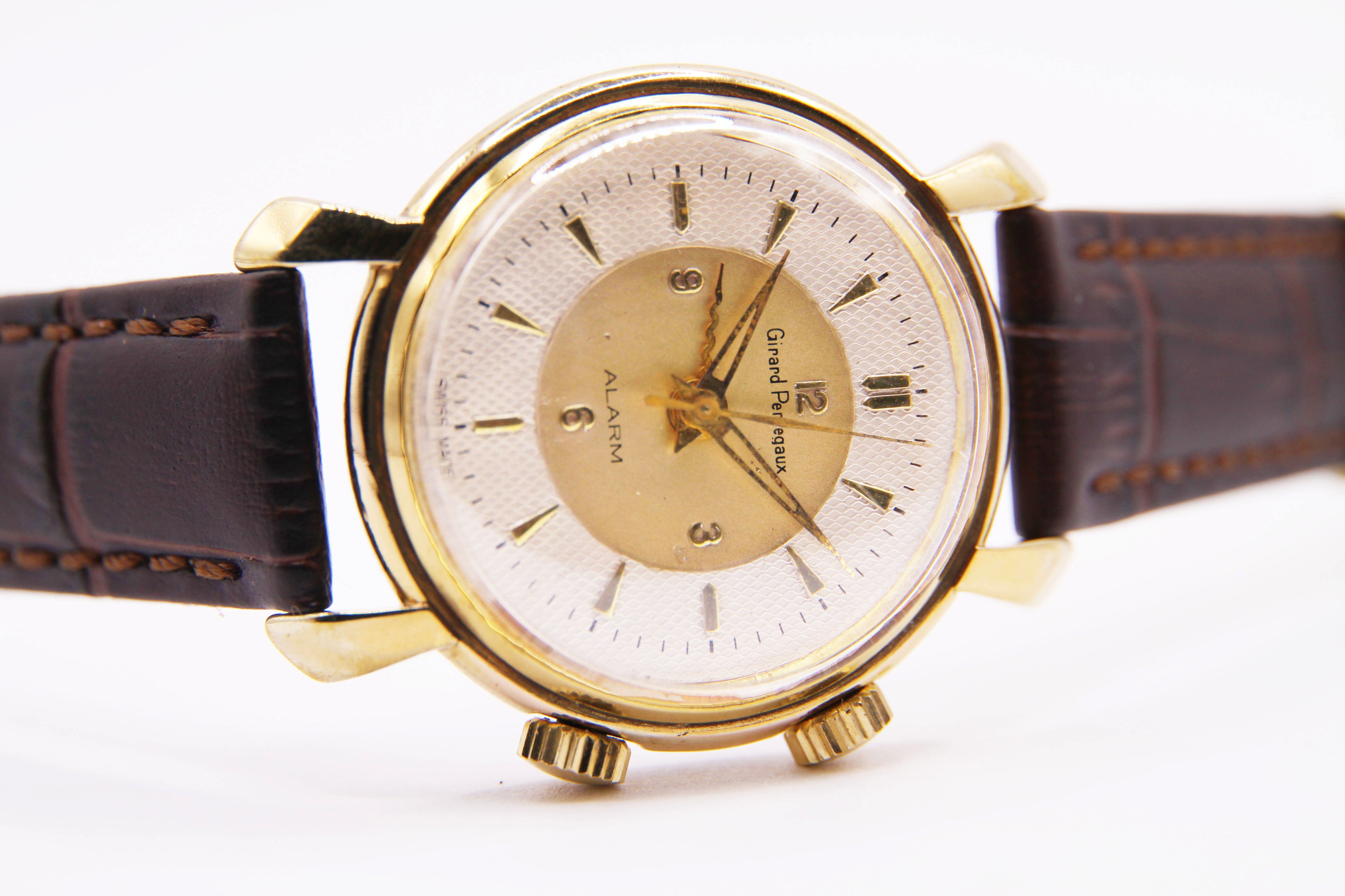 ジラールペルゴ アラームウォッチ / GIRARD-PERREGAUX “ALARM” MODIFIED CALIBER