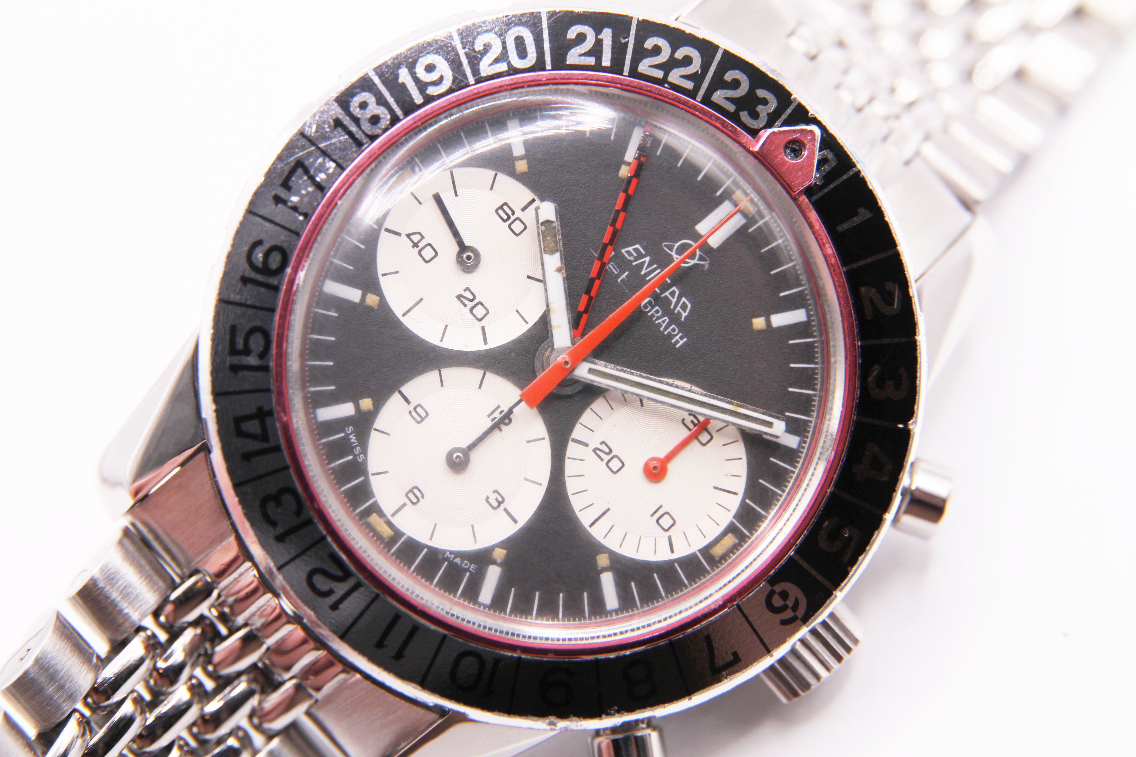 エニカ シェルパ300 ジェットグラフ GMT 逆パンダダイヤル / ENICAR Sherpa300 Jet GRAPH Ref.072-02-02A Cal.Valjoux724