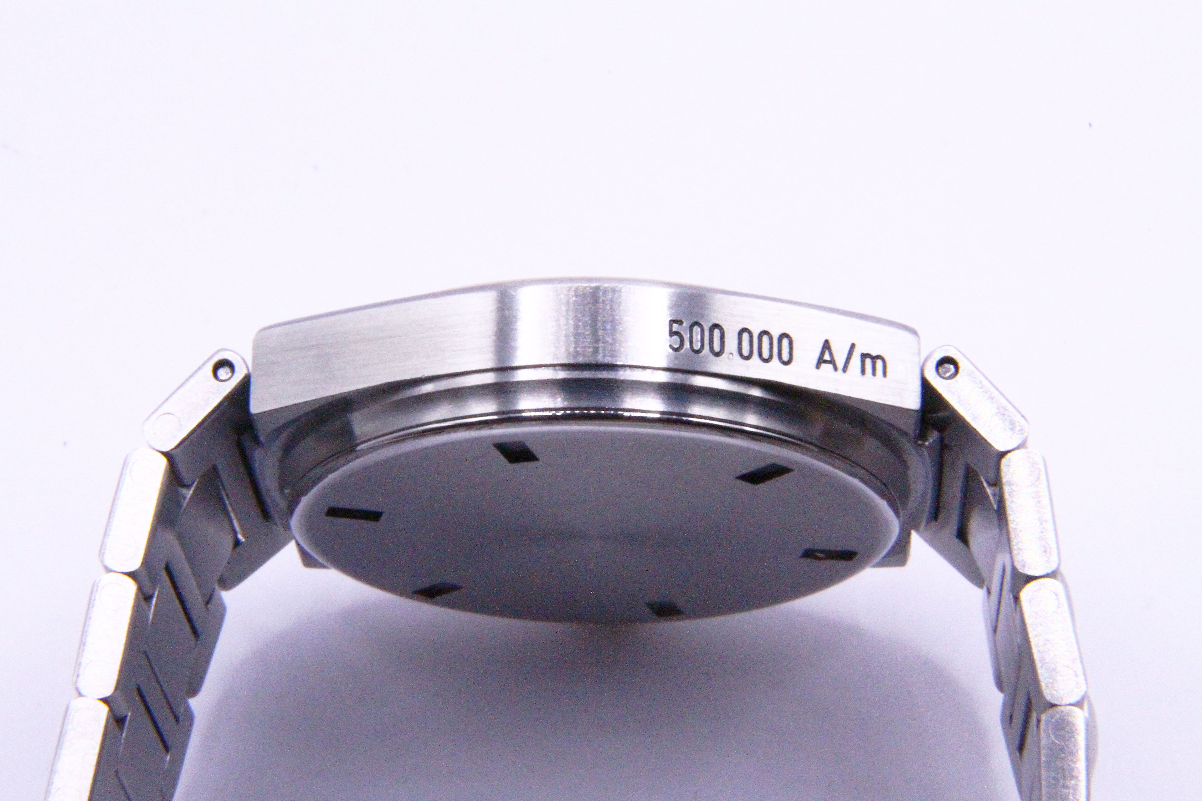 IWC インジュニア 500,000A/m 黒 / IWC INGENIEUR 500,000A/m Black Ref.IW3508