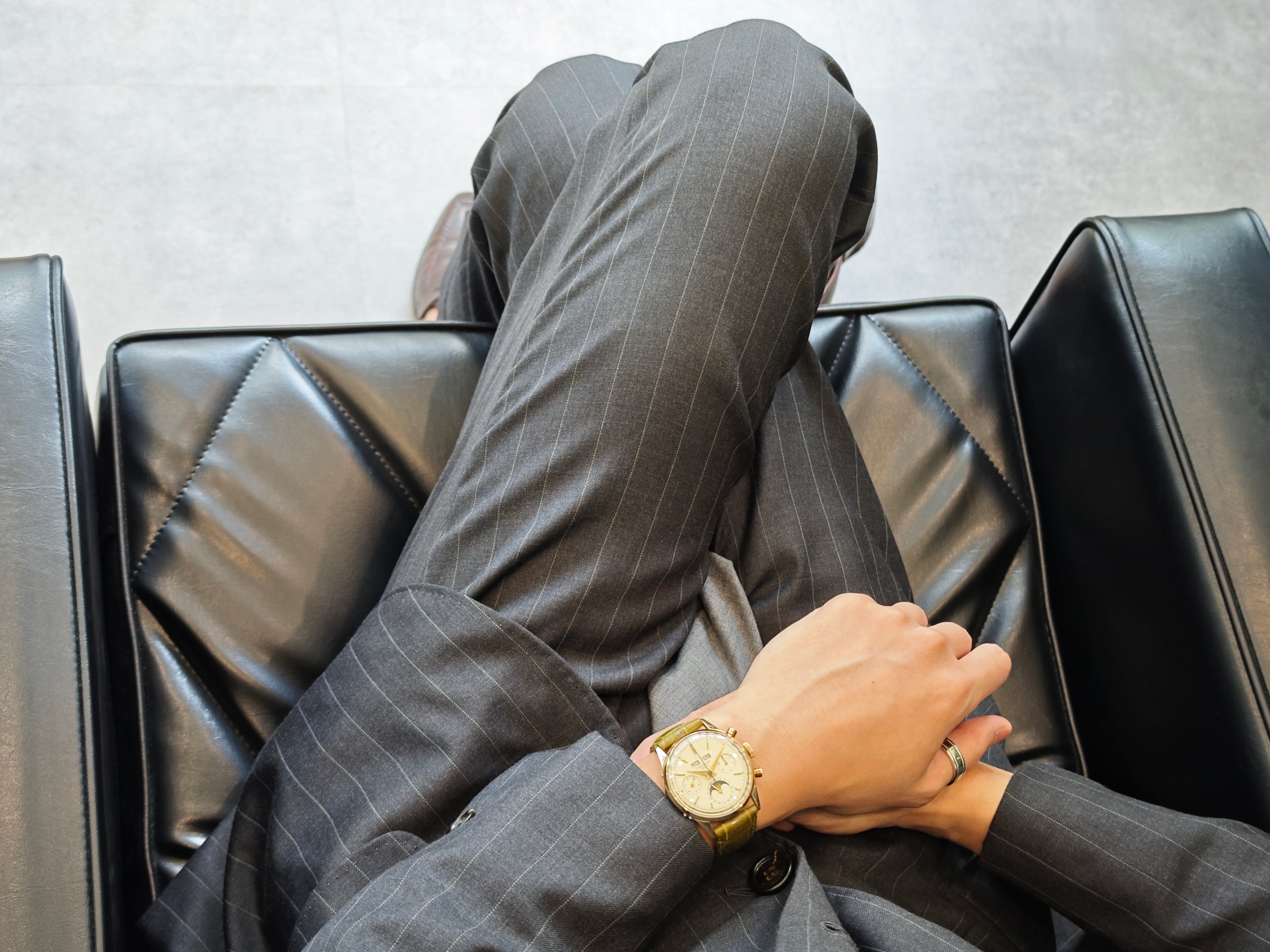 ユニバーサルジュネーブ トリプルカレンダー ムーンフェイズ クロノ