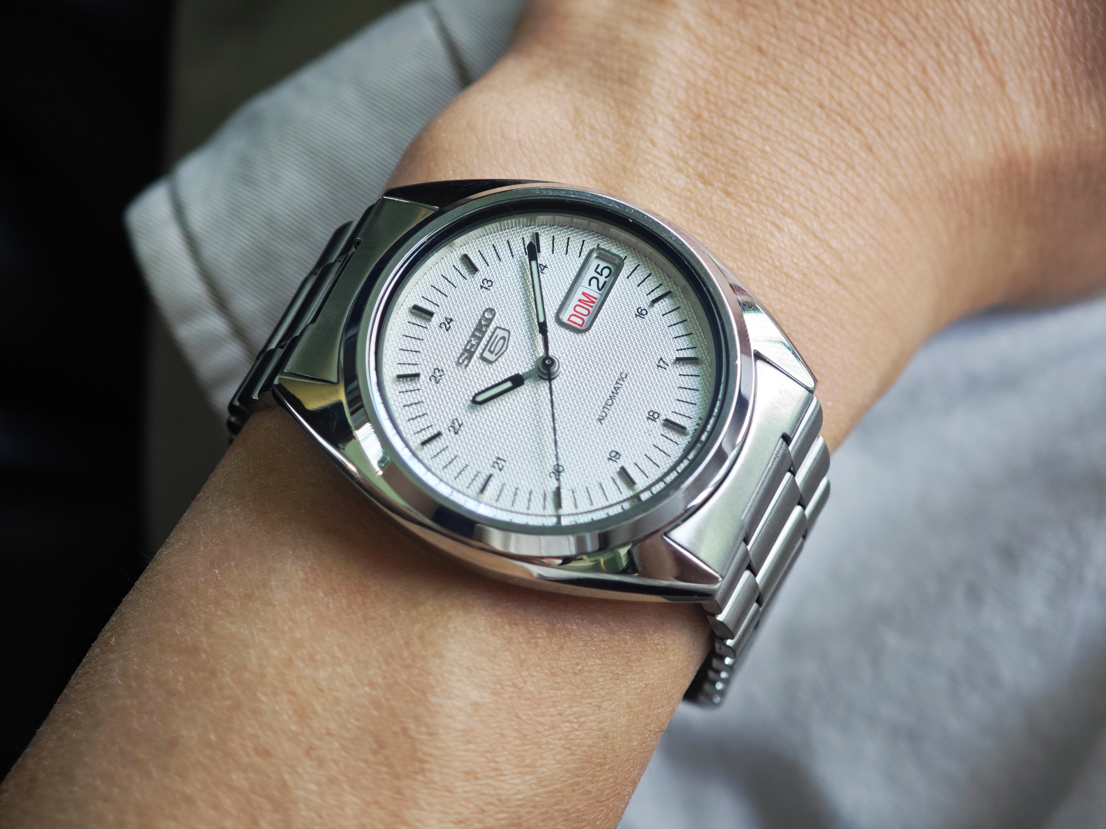 セイコー5 Ref.7S26-3040/ SEIKO five white