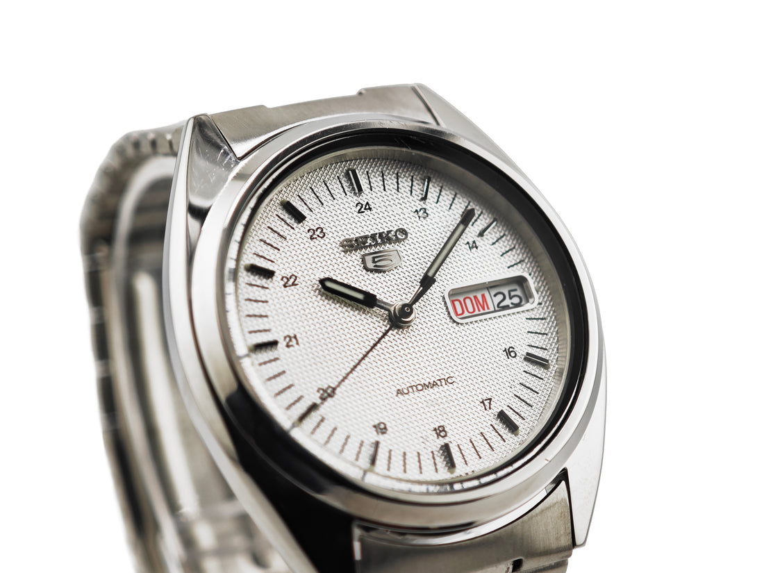 セイコー5 Ref.7S26-3040/ SEIKO five white