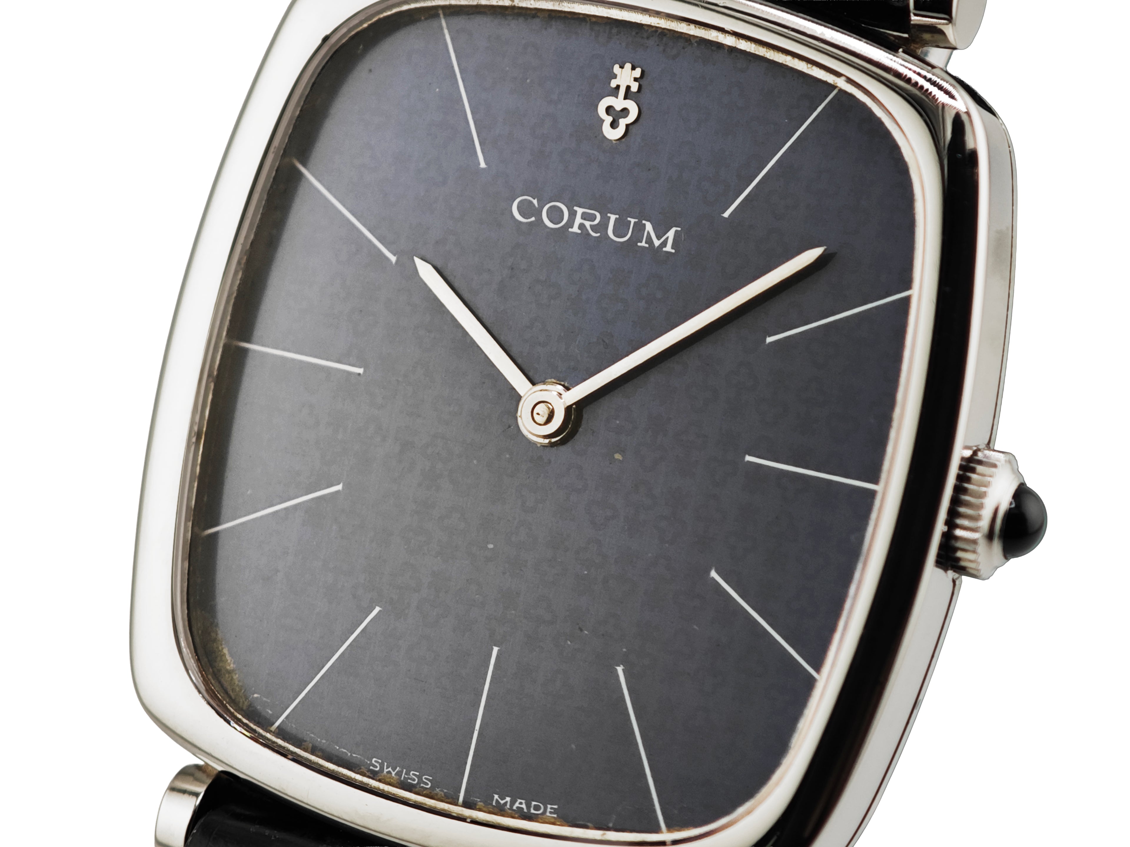 コルム クラシック / CORUM Monogram watch 70&