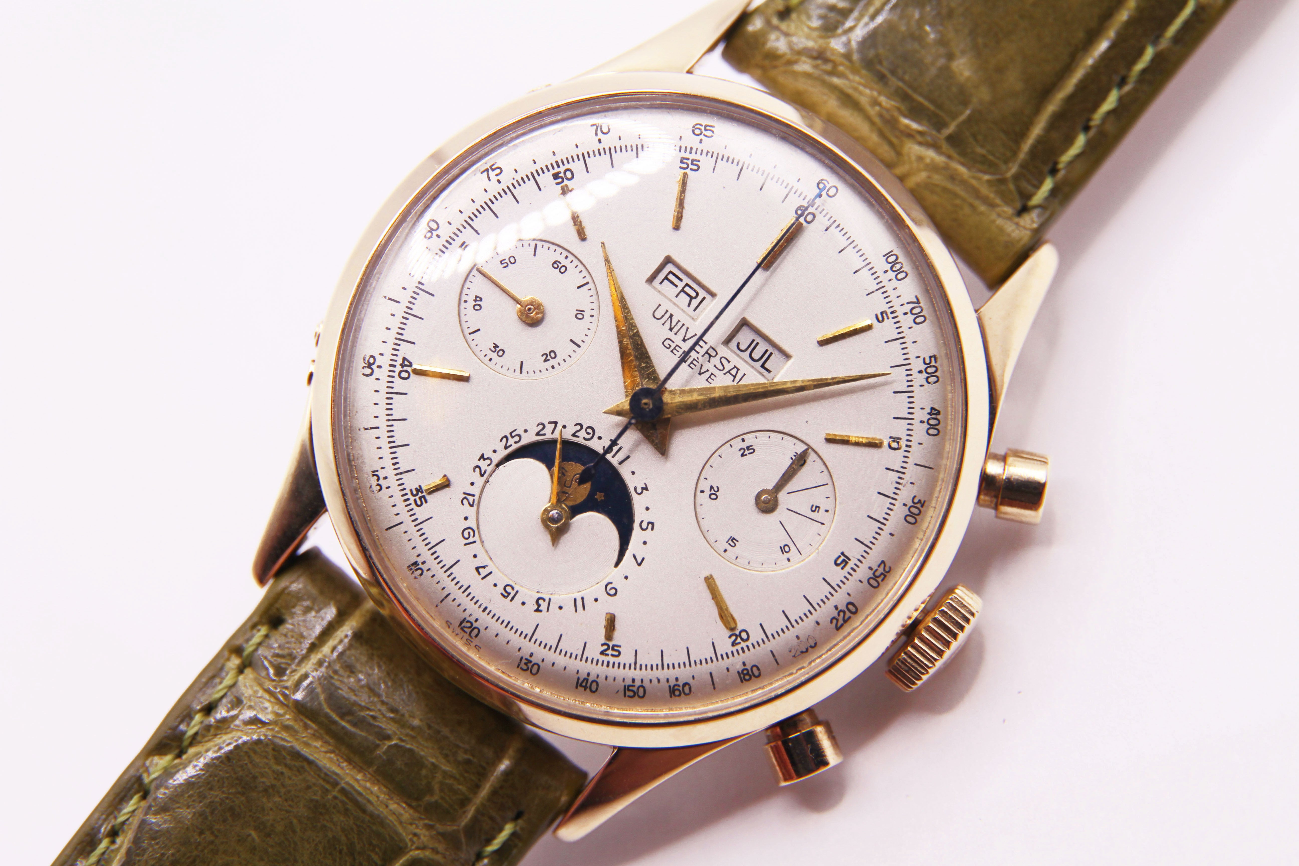 ユニバーサルジュネーブ トリプルカレンダー ムーンフェイズ クロノグラフ K18無垢 / UNIVERSAL GENEVE TripleDate  Moonphase Ref.337245